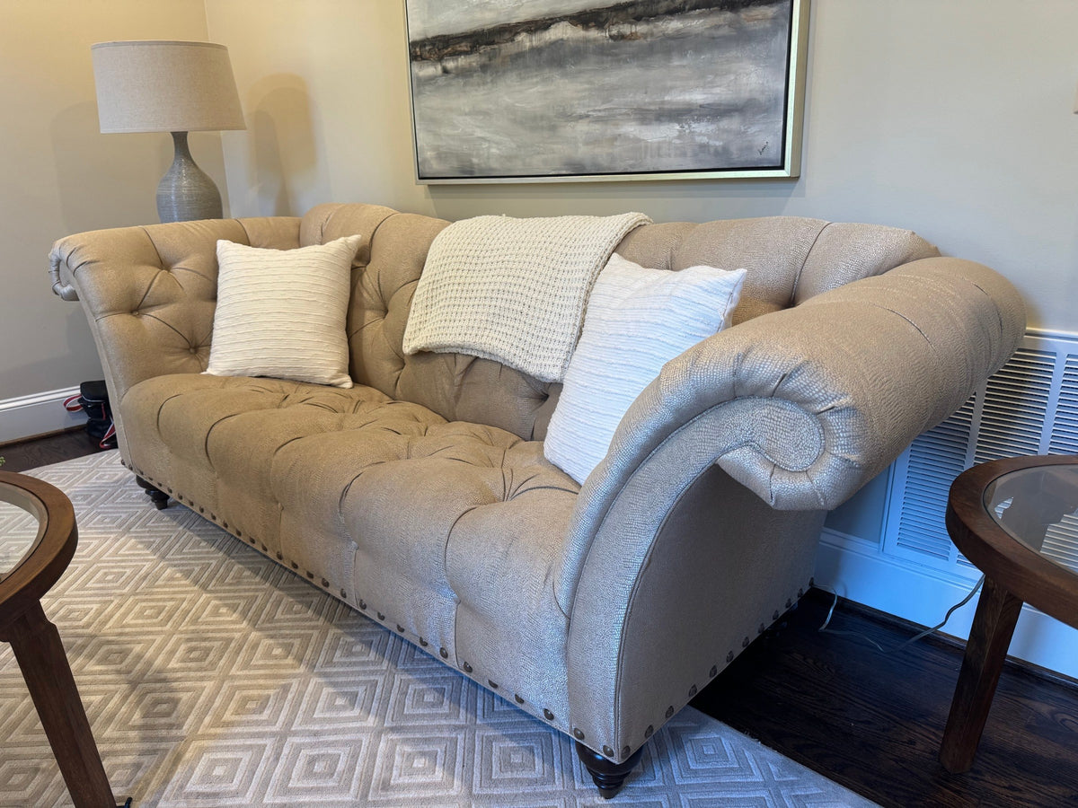 Thomasville Ella Tufted Sofa 99in, Oatmeal Weave, Bronze Nailhead, Camelback