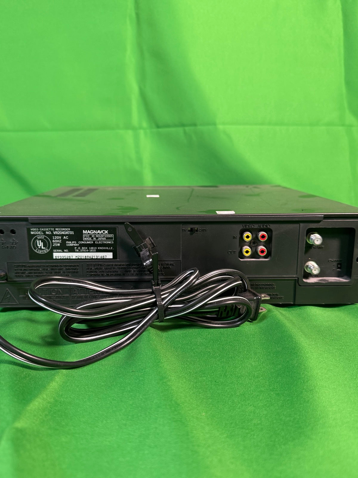 Magnavox VR2040AT01 4-Head VHS HQ Video Cassette Recorder