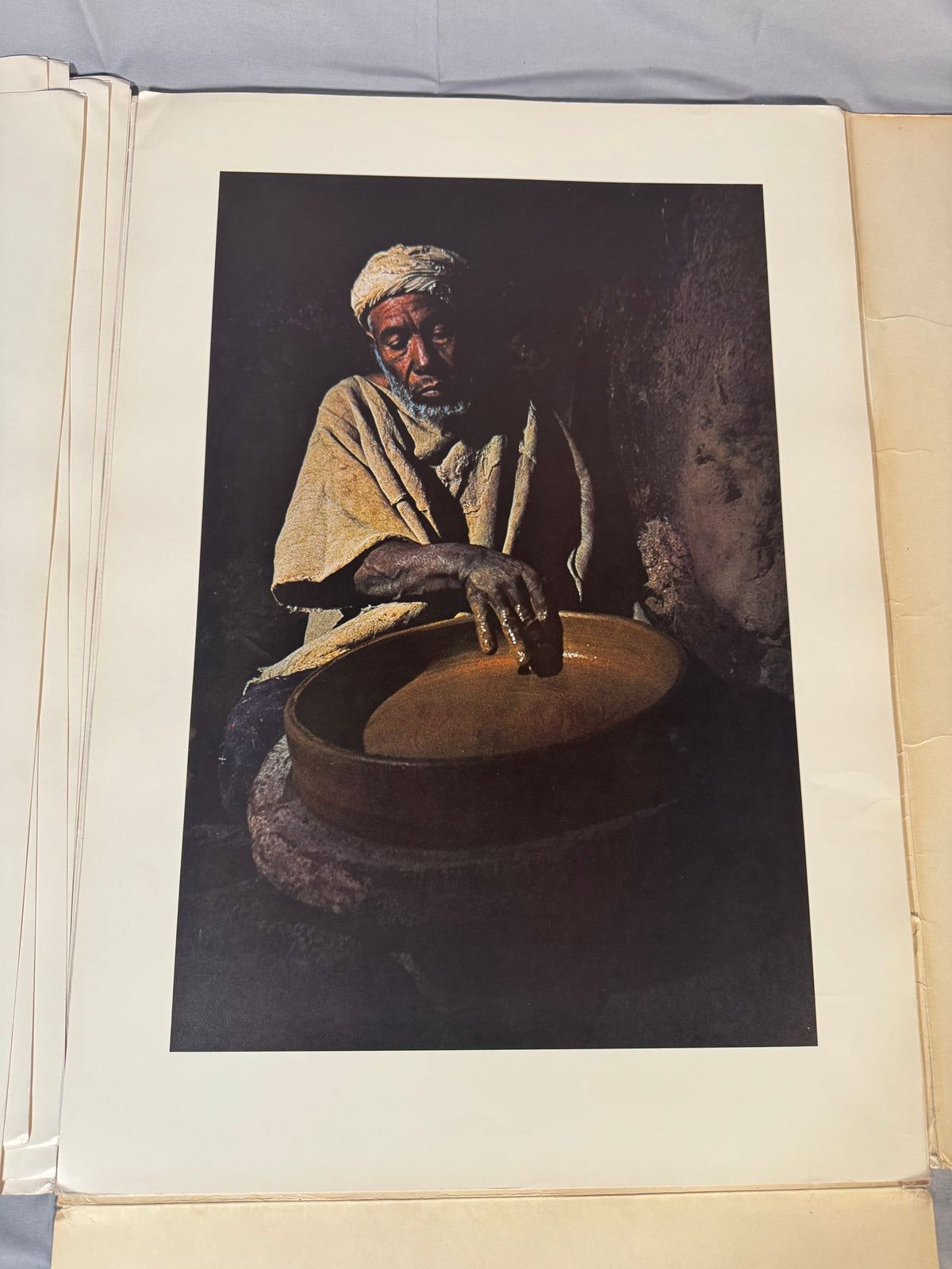 David Douglas Duncan Portfolio 1972 Inscribed Colour Offset Lithograph Plates