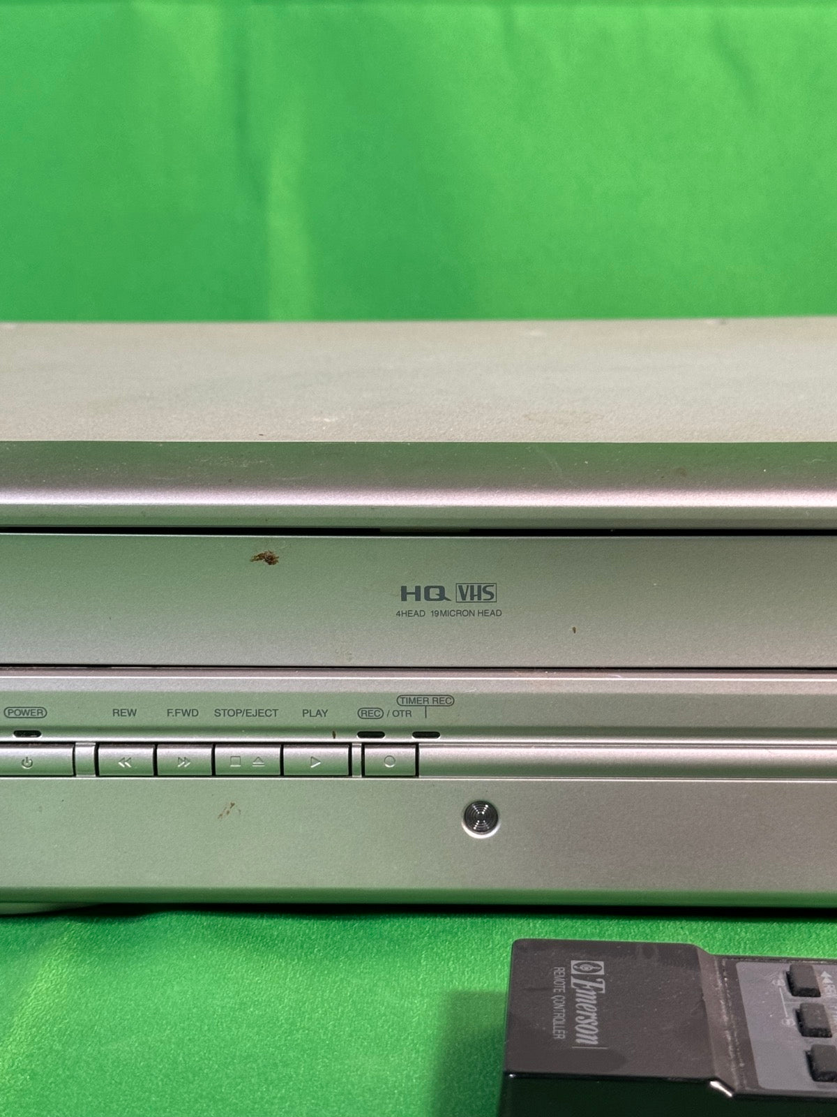 Emerson EWD2004 DVD VCR Combo Player 4-Head VHS with Remote