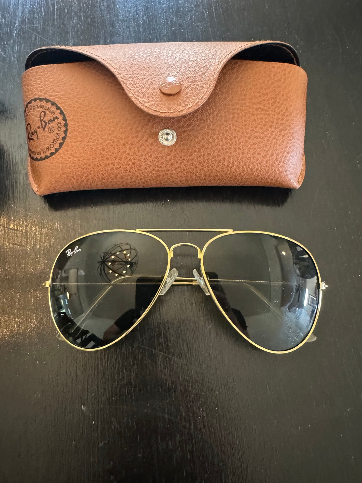 Ray-Ban RB3025 Aviator Sunglasses Gold Frame G-15 Lens w/ Case Scratched Good