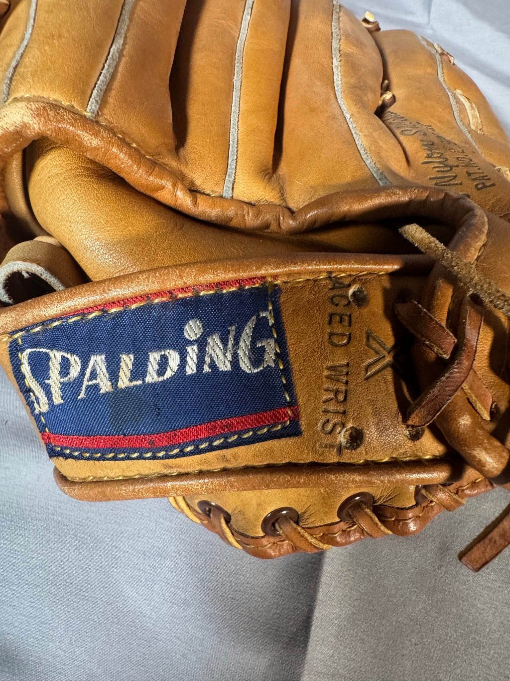 Spalding 42-2752 Sal Bando Autograph Model Baseball Glove E-Z Flex Leather