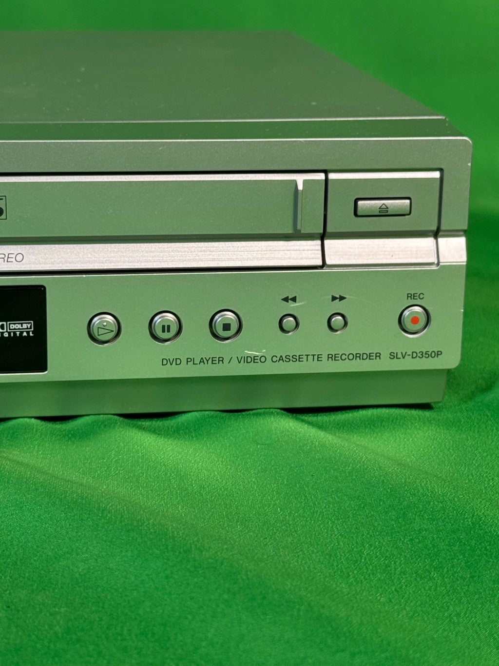 Sony SLV-D350P DVD Player VHS VCR Combo Recorder Silver