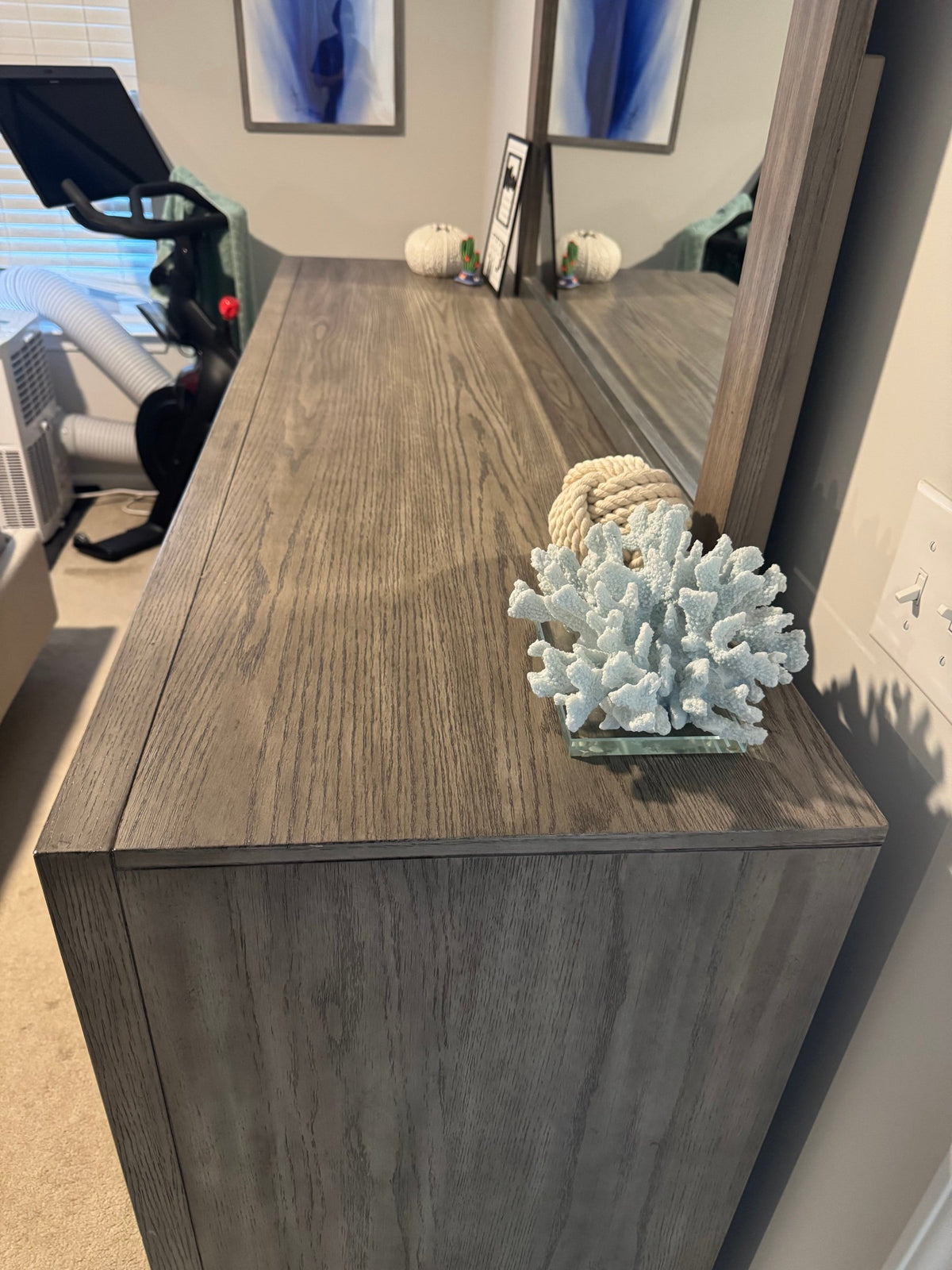 Side view of the gray oak dresser top