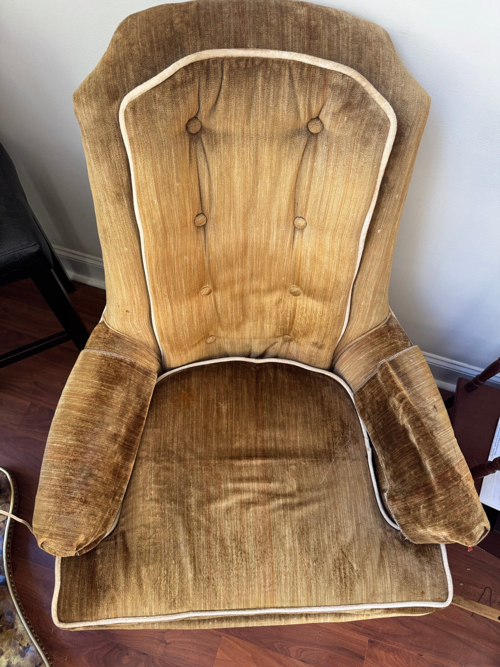 Armchair from above showing the seat cushion and arms