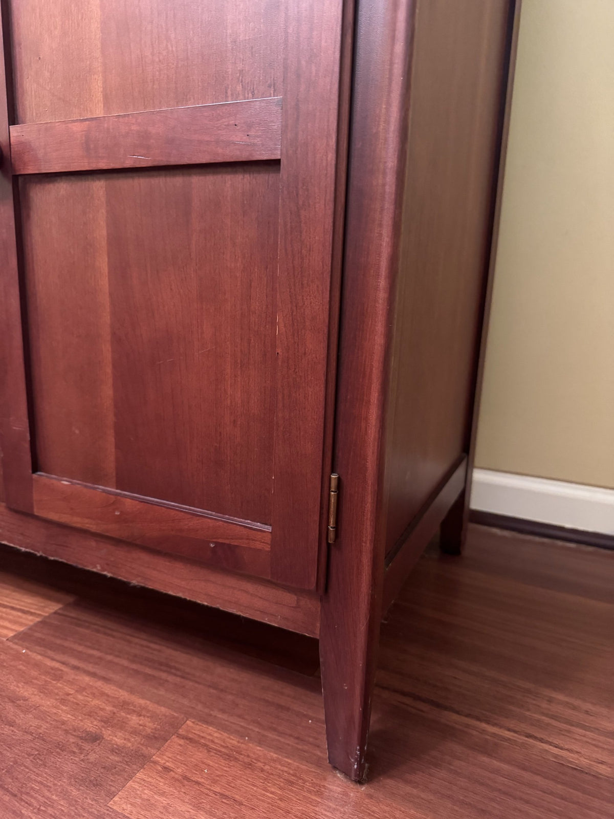 Glass-door upper section and shelving