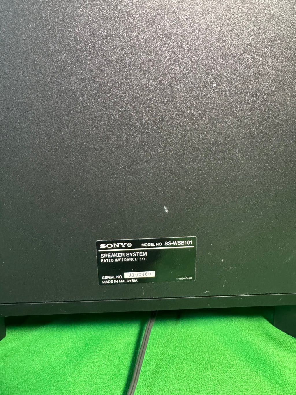 Sony 5.1 Speaker System 4x SS-TSB101 SS-CTB101 Center SS-WSB101 Sub