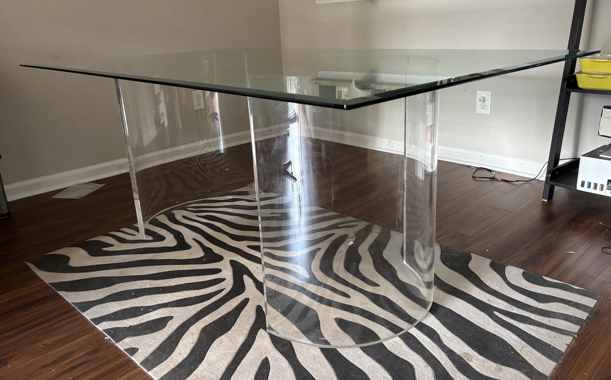 Glass dining table side view along the length