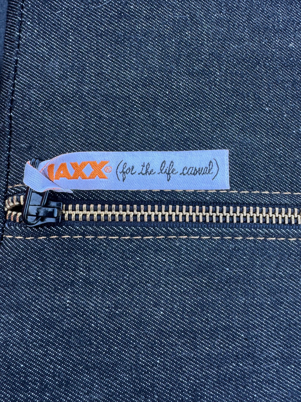 JAXX Convertible Foam Sofa Lounger Charcoal Woven Cover Unfolds Flat Good