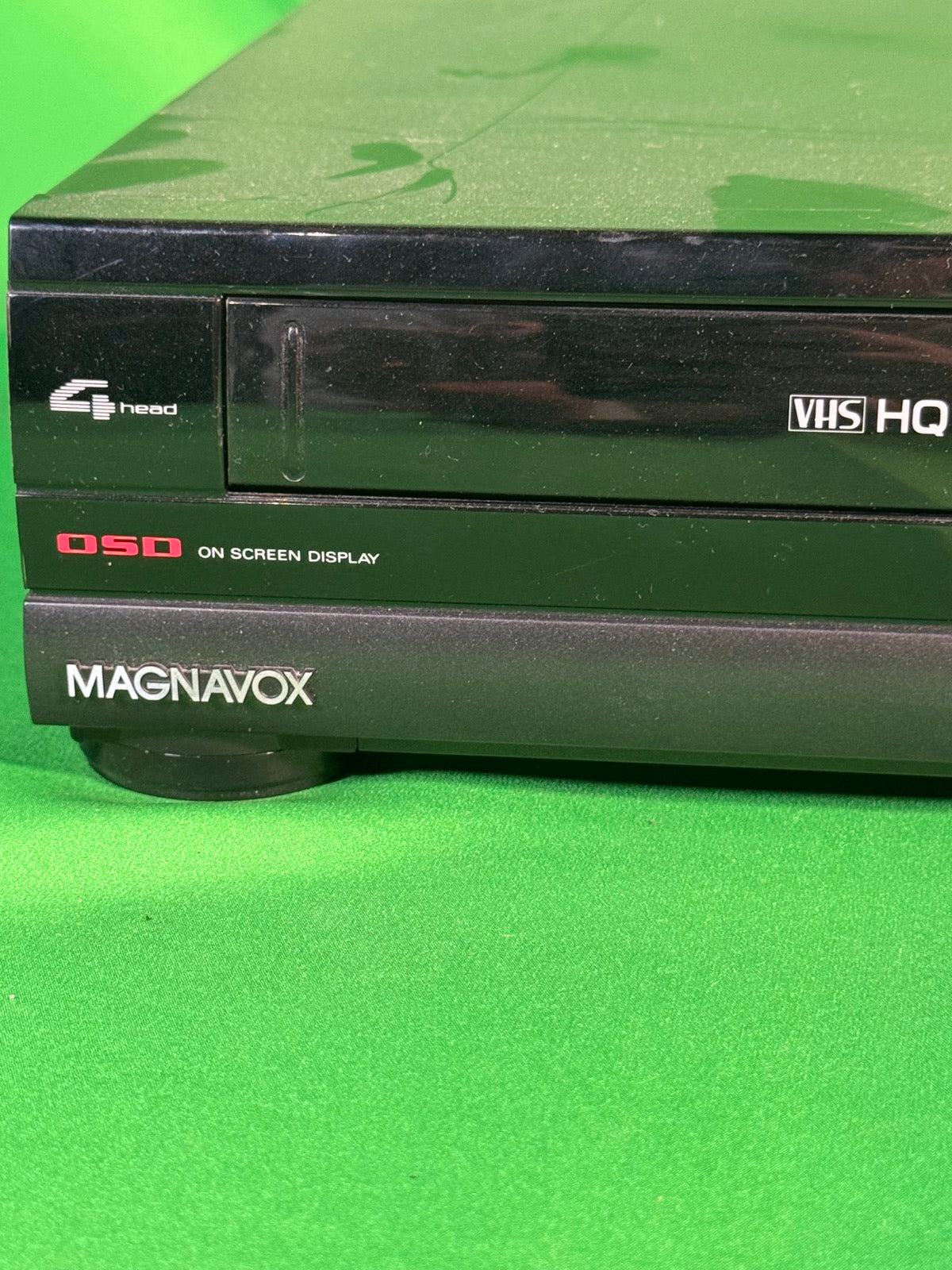 Magnavox VR2040AT01 4-Head VHS HQ Video Cassette Recorder