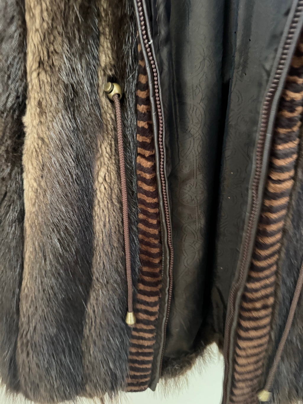 Vintage Beaver Fur Coat Large Let-Out Pelt Construction Patterned Satin Lining Made in Canada