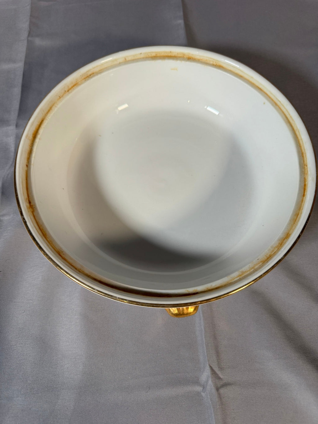 Royal Worcester Evesham Covered Casserole, Gold Shell Handles, Shape 22 Size 1