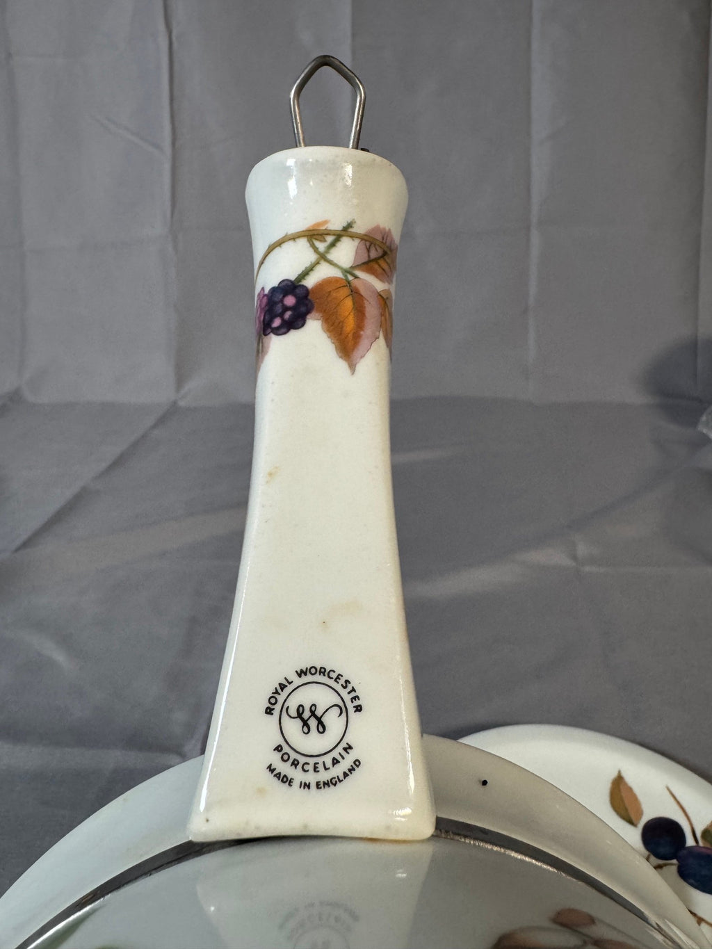 Royal Worcester Evesham Covered Saucepan, Porcelain Handle, Wire Hanger