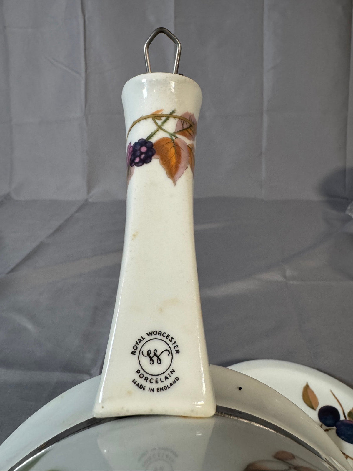 Royal Worcester Evesham Covered Saucepan, Porcelain Handle, Wire Hanger
