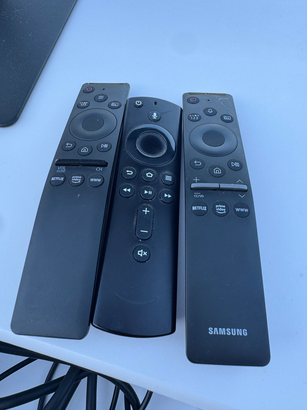 Samsung M7 S32AM70GUN 32in 4K UHD Smart Monitor Black HDR10 USB-C Very Good