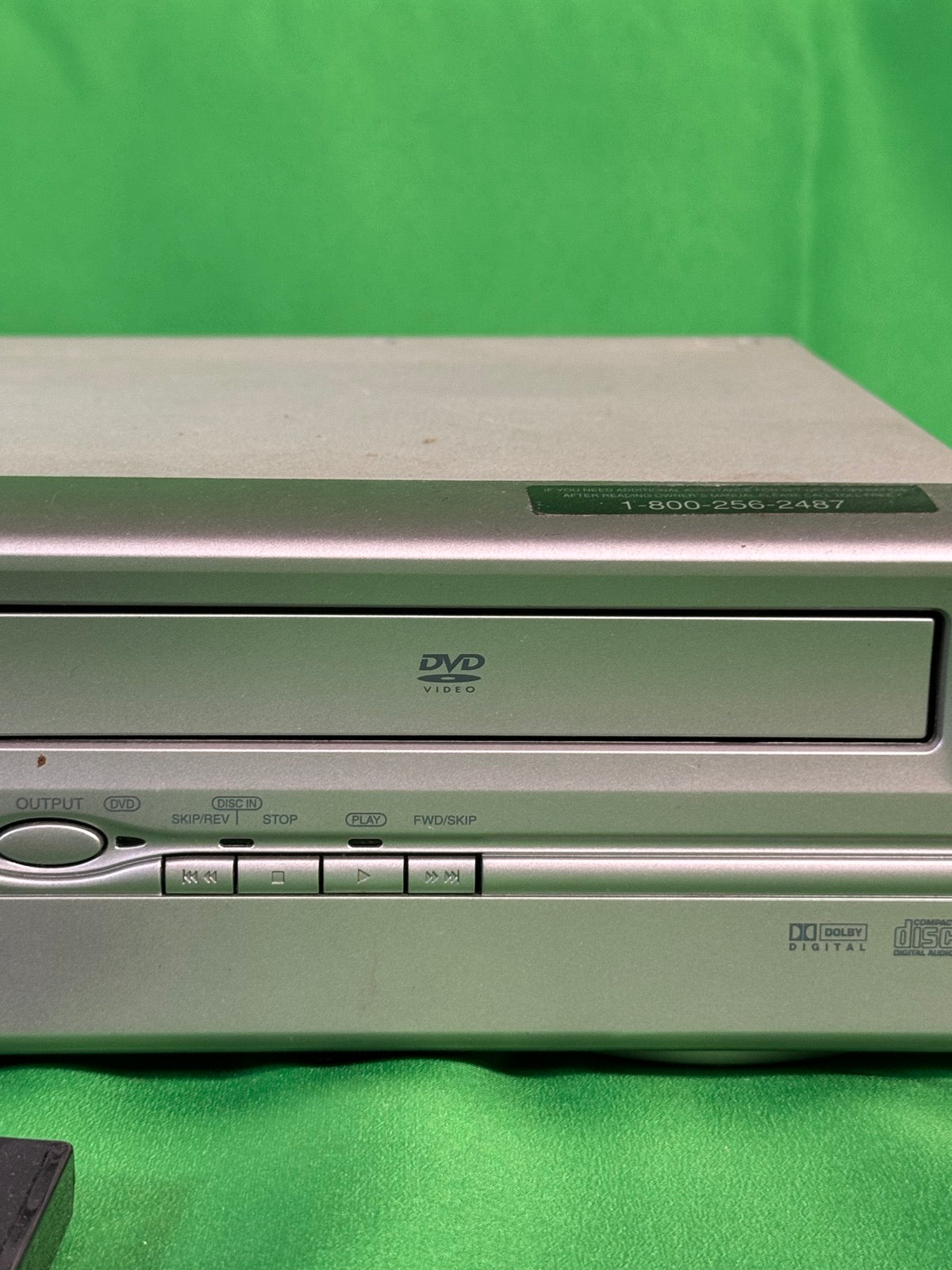Emerson EWD2004 DVD VCR Combo Player 4-Head VHS with Remote