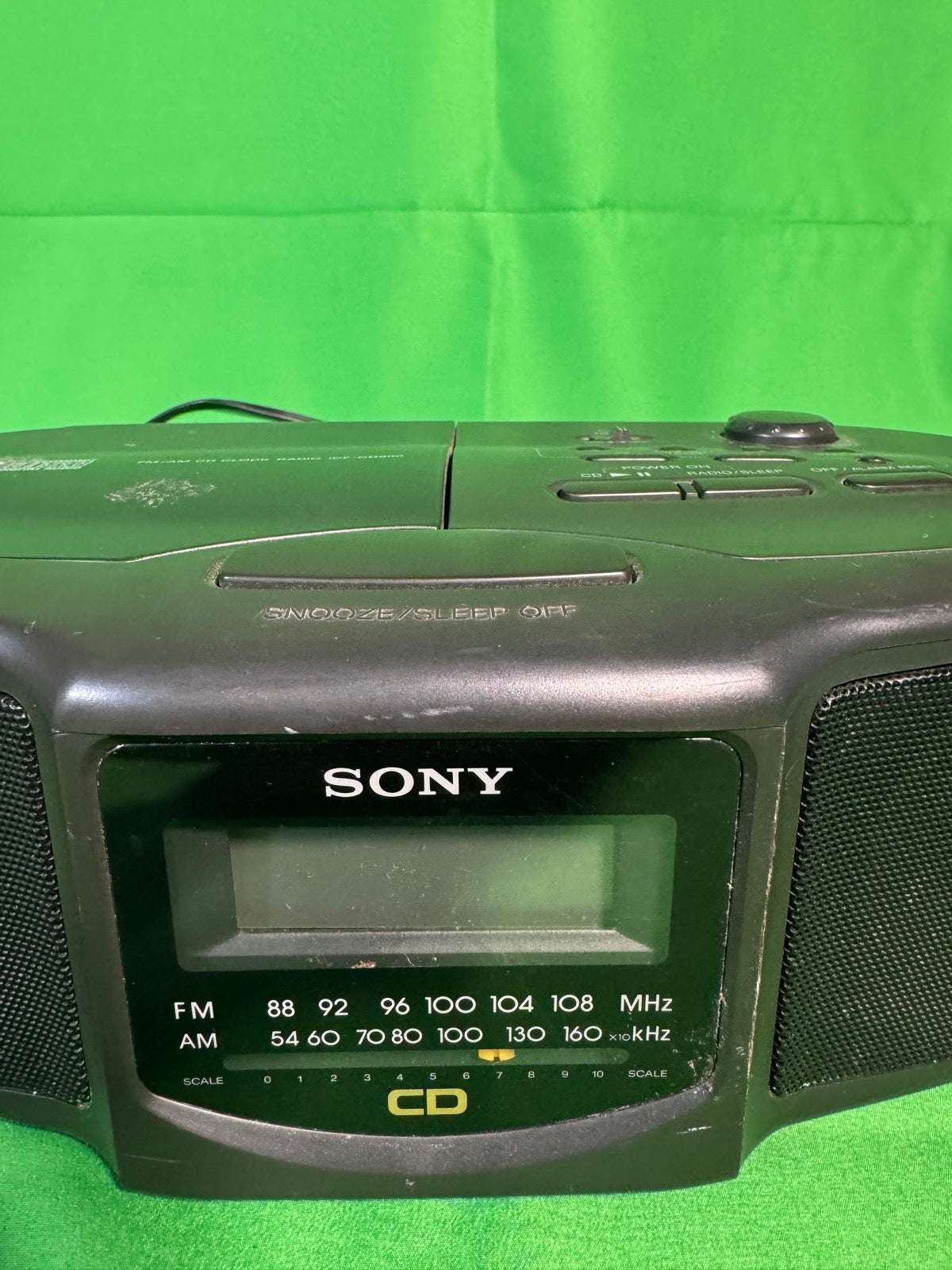 Sony ICF-CD800 FM/AM CD Clock Radio, Black