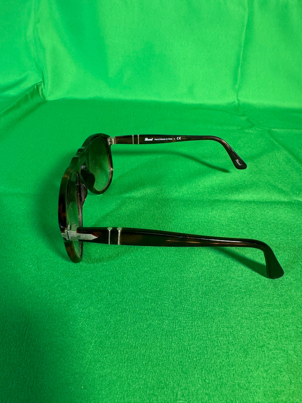 Persol 649 Sunglasses Havana Hand Made in Italy — detail view 1