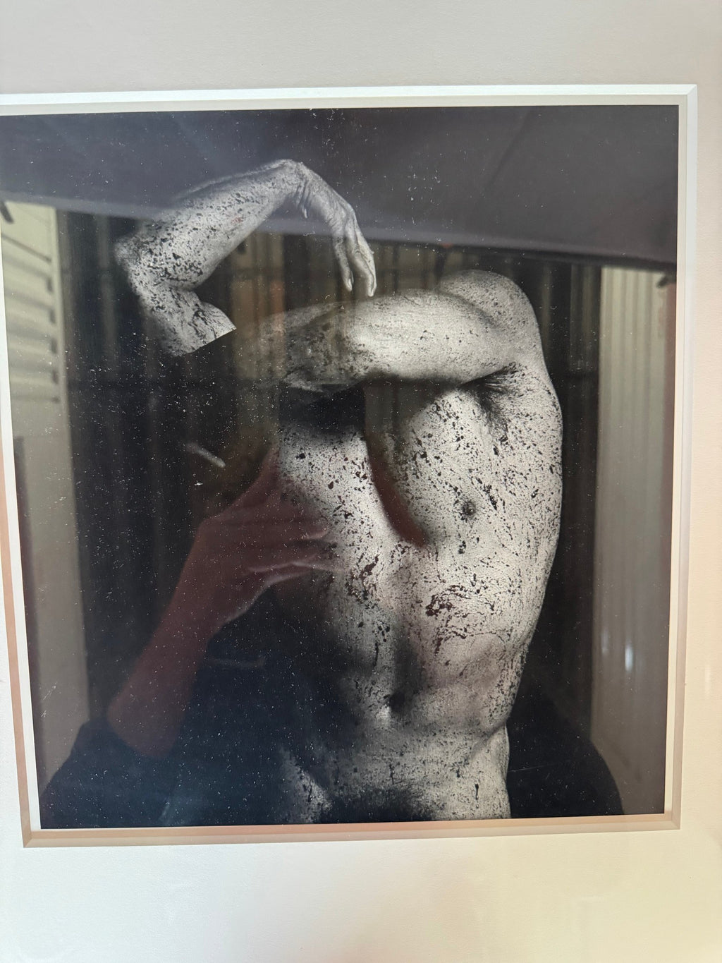 Close view of the photograph