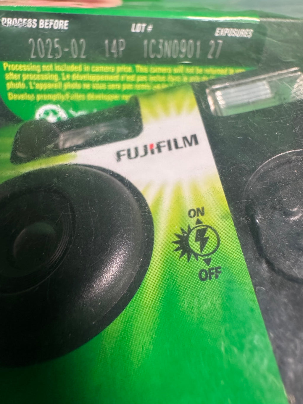 Fujifilm QuickSnap Flash 35mm Disposable Camera 27 Exposures 2-Pack Sealed