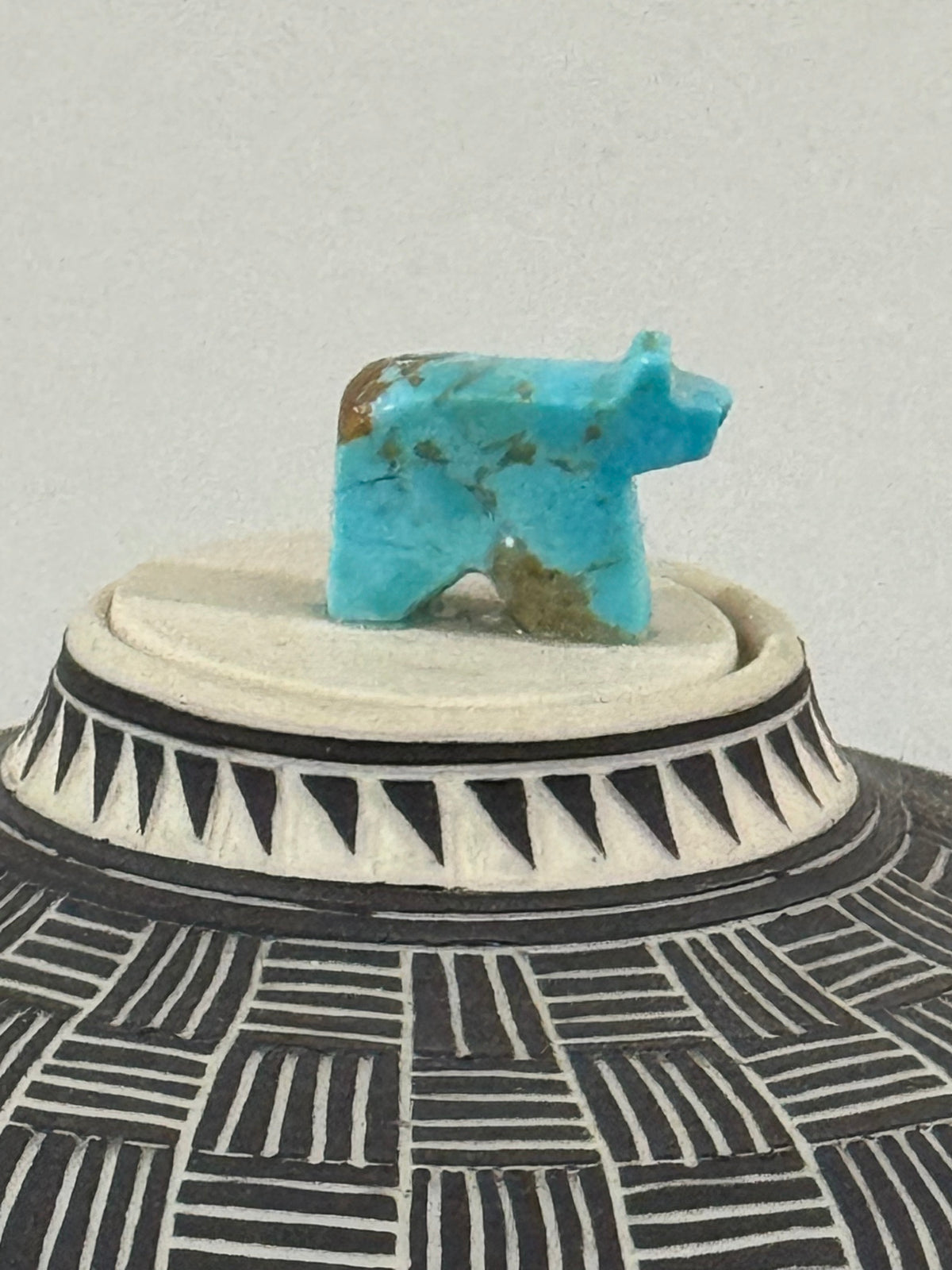 Acoma Pueblo Seed Pot Fine Line Black on White Turquoise Bird Fetish Signed