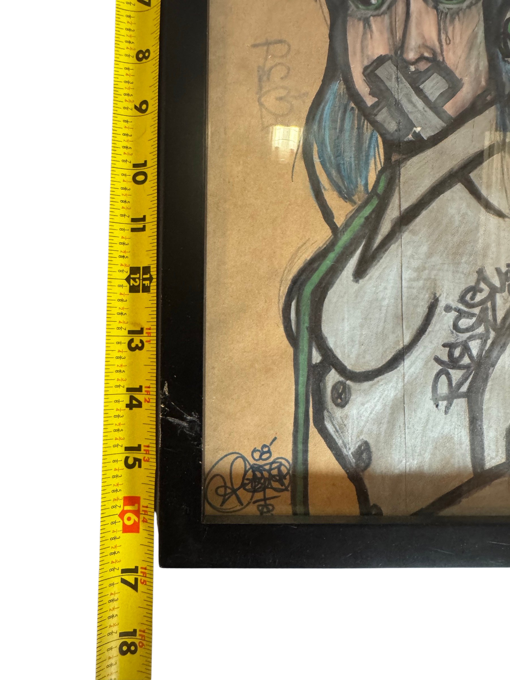 Drawing with tape measure for size