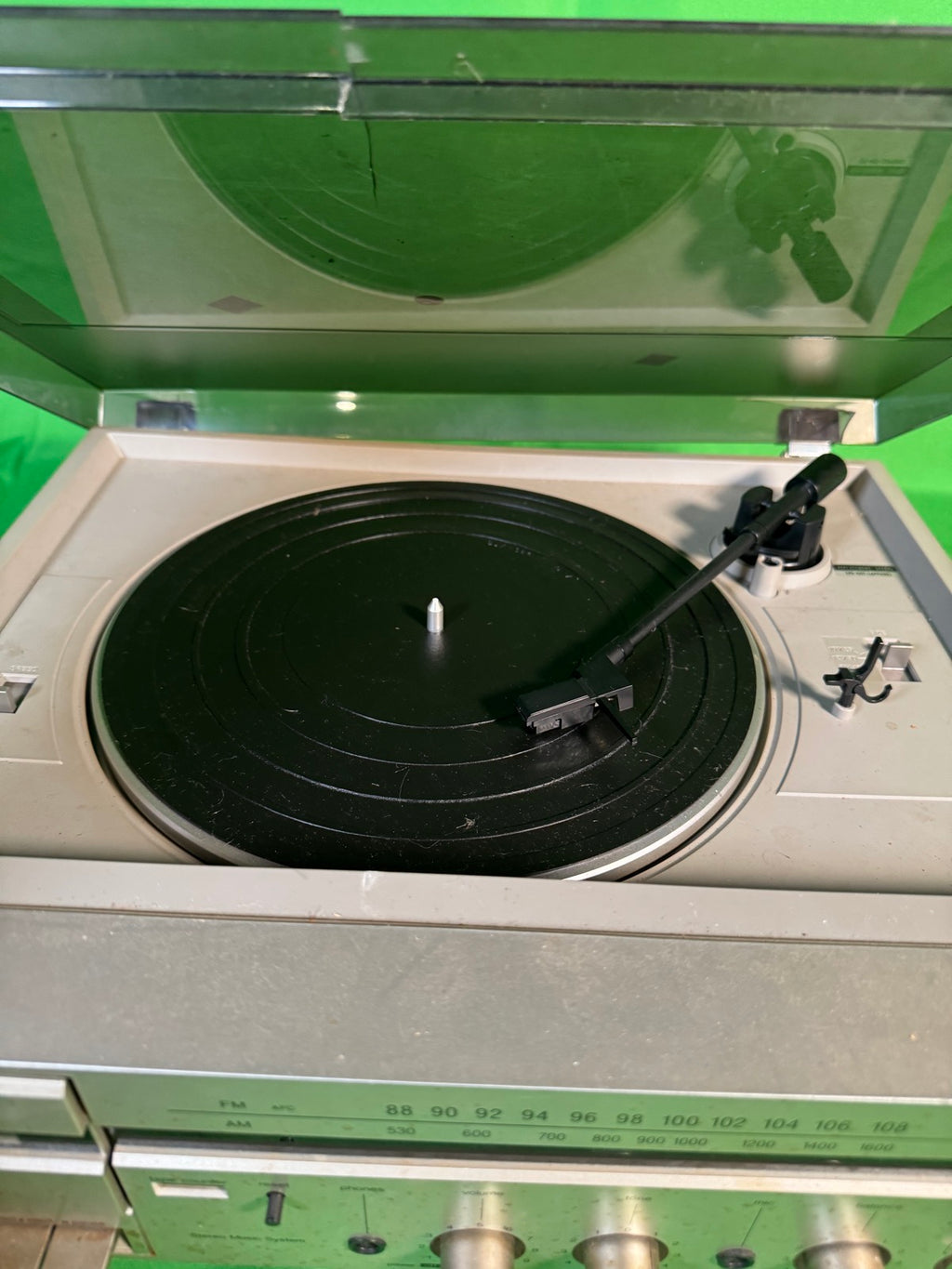 Panasonic SG-V03 Music System Turntable AM/FM Tuner Cassette Deck