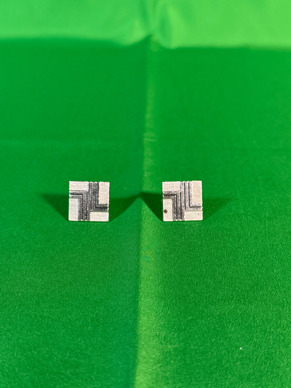Greek Key Pattern Cufflinks Silver Tone — detail view 1