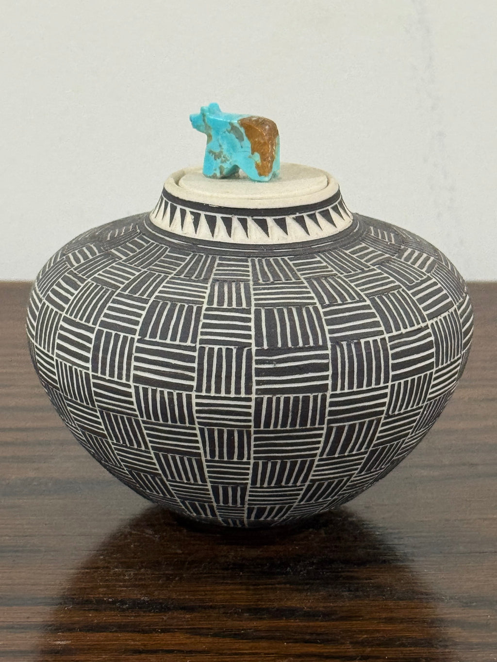 Acoma Pueblo Seed Pot Fine Line Black on White Turquoise Bird Fetish Signed