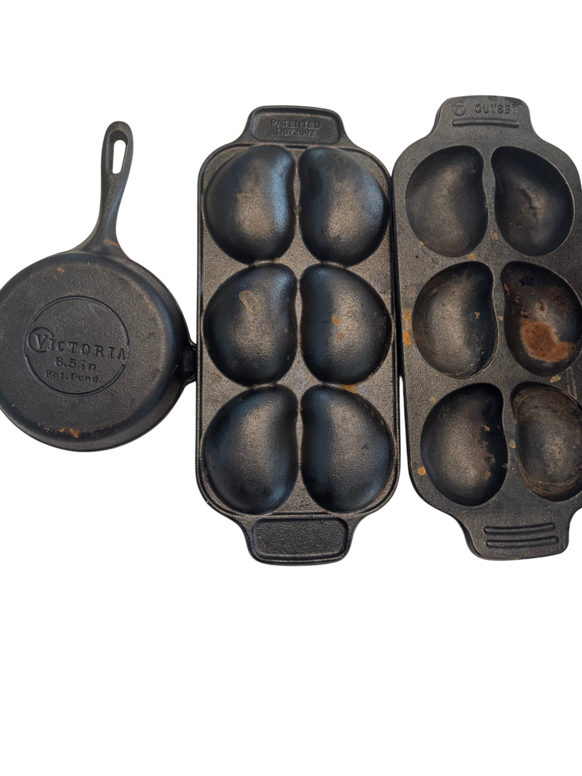 Victoria 6.5in Cast Iron Skillet & 2 Cornbread Roll Pans D072002 Outset Good