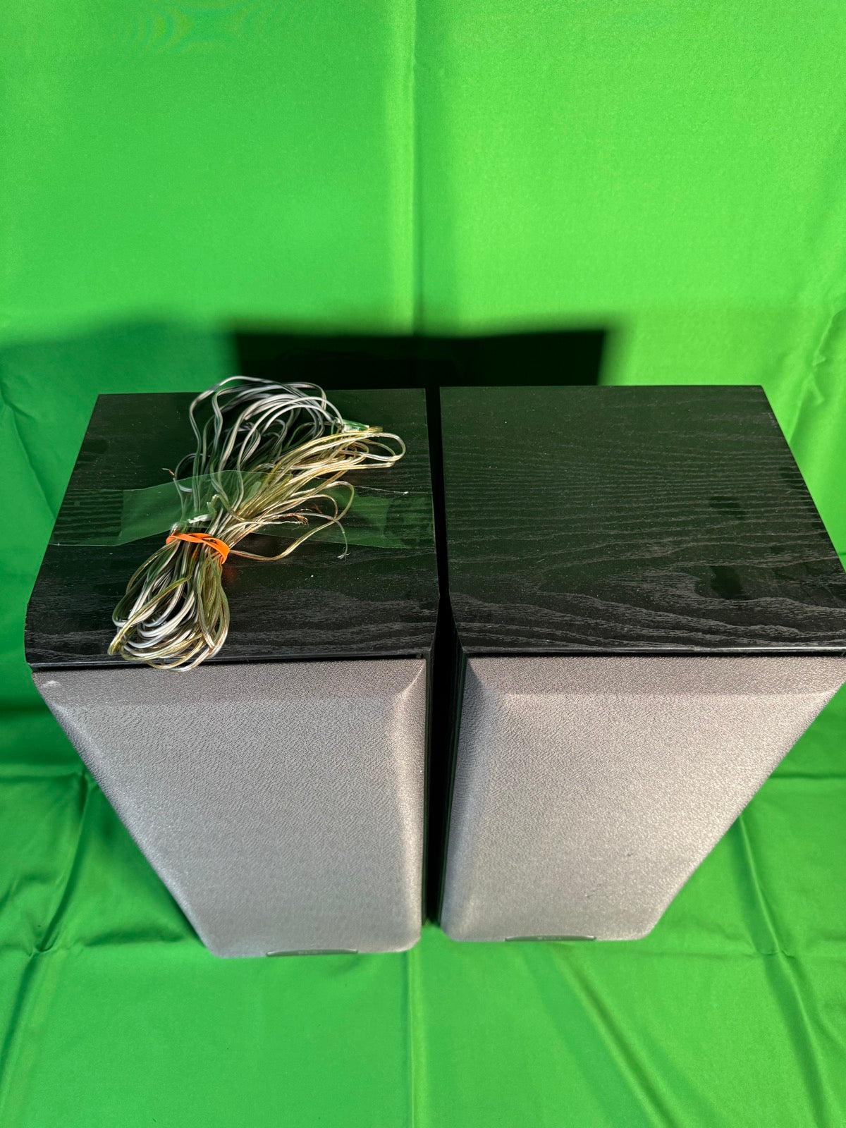 Sony SS-MB350H Bookshelf Speakers Pair Shielded Black Woodgrain