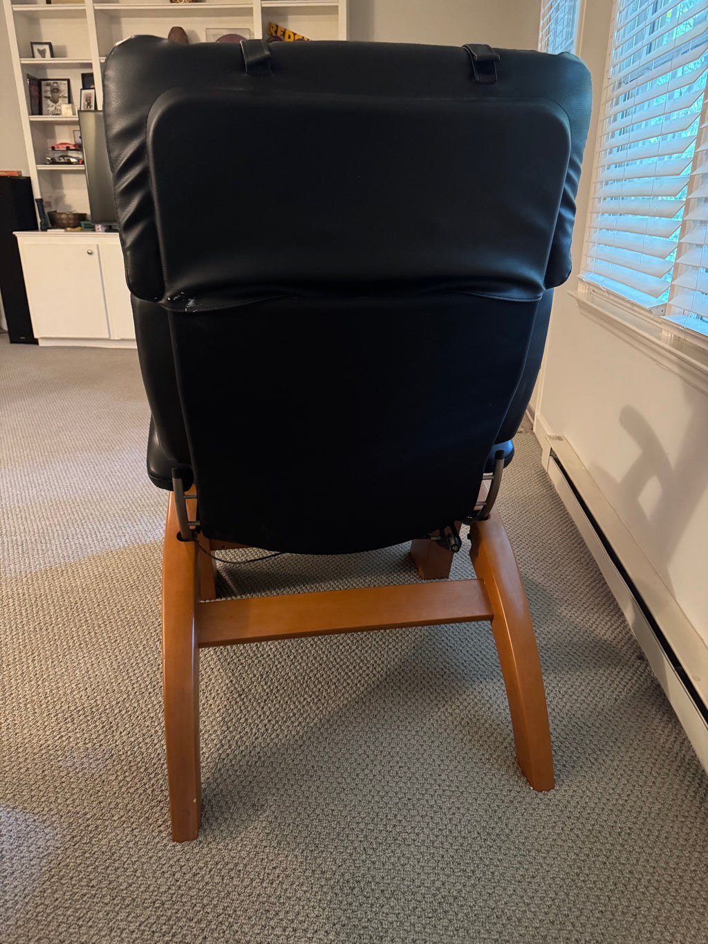 Human Touch Perfect Chair TK Edition Black Leather Zero-Gravity Recliner